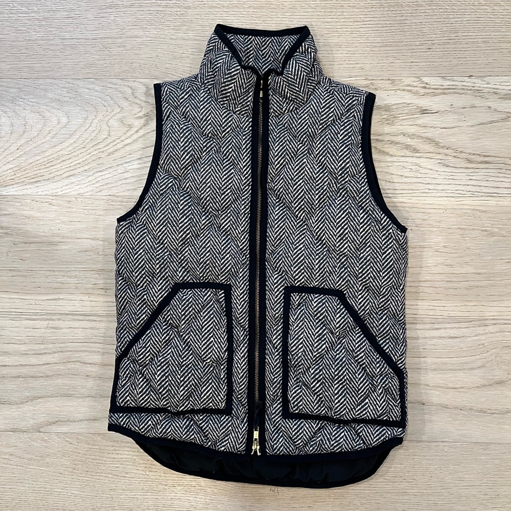 Jcrew Herringbone Quilted Vest with Black Trim